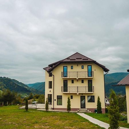 Vila Zorilor Dâmbovicioara Exterior photo